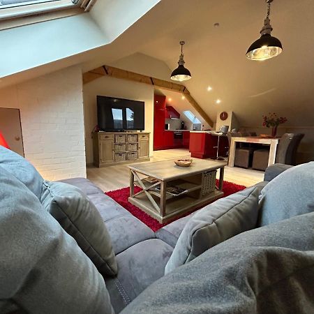 Race & Rooms Appartment Stavelot Bagian luar foto