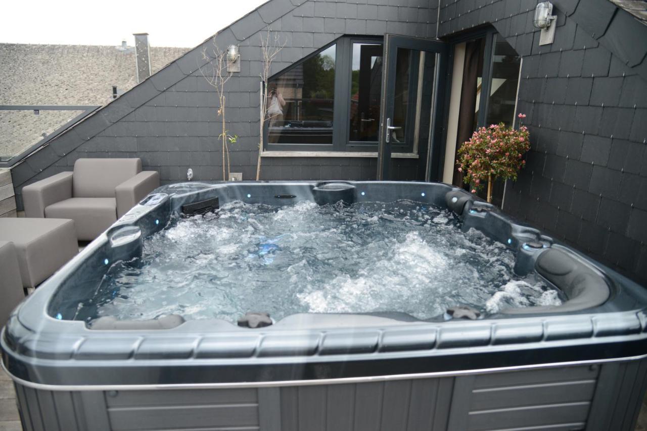 Race & Rooms Appartment Stavelot Bagian luar foto