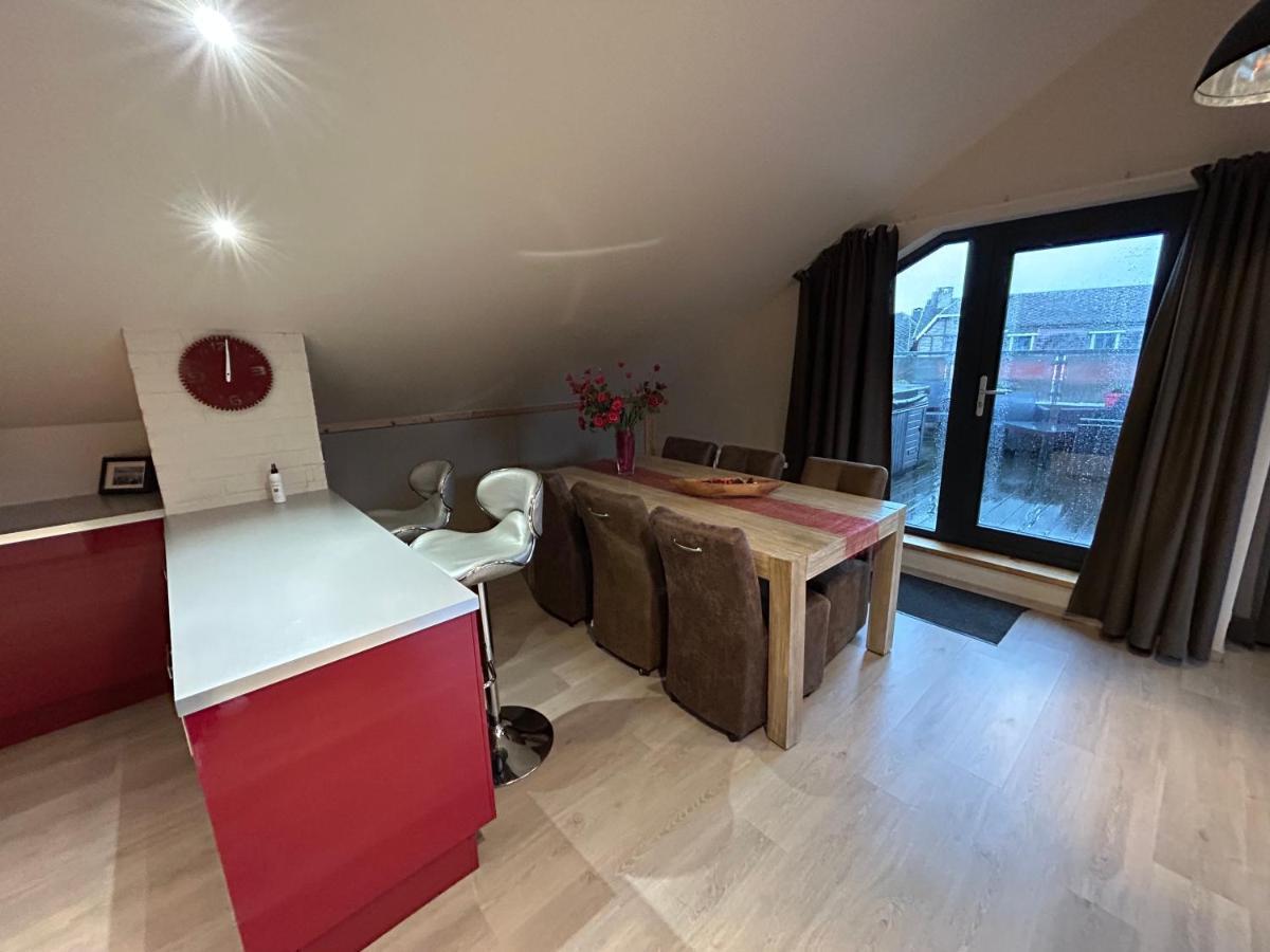 Race & Rooms Appartment Stavelot Bagian luar foto