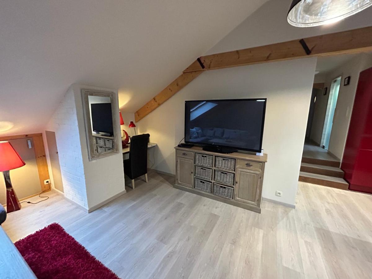 Race & Rooms Appartment Stavelot Bagian luar foto