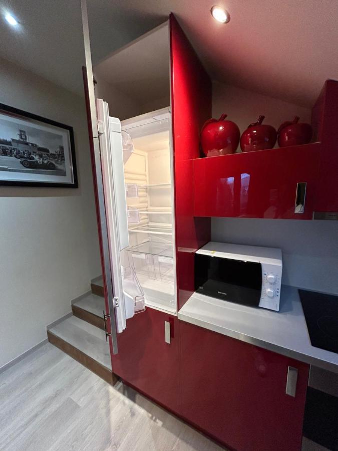 Race & Rooms Appartment Stavelot Bagian luar foto